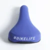 Selle BIKELIFE Bleue Logo Blanc -BRN Soldes selle bikelife bleue logo blanc